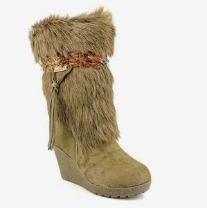Bearpaw Boots